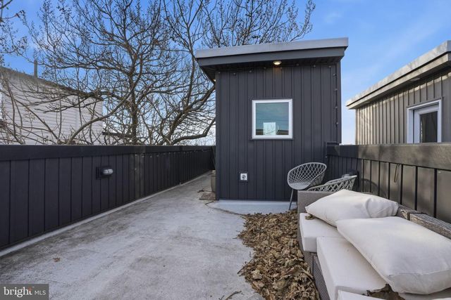 1514 S BAMBREY ST, Philadelphia, PA 19146