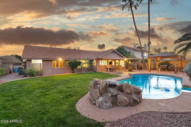 5516 E BECK Lane, Scottsdale, AZ 85254