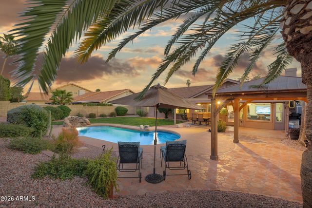 5516 E BECK Lane, Scottsdale, AZ 85254