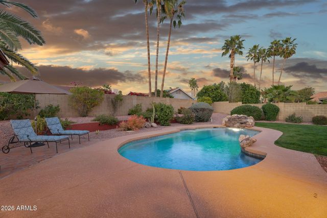 5516 E BECK Lane, Scottsdale, AZ 85254