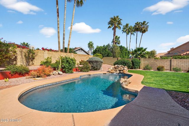 5516 E BECK Lane, Scottsdale, AZ 85254