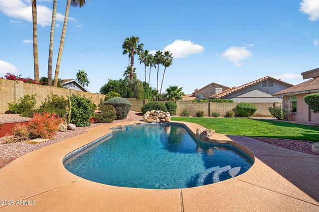 5516 E BECK Lane, Scottsdale, AZ 85254