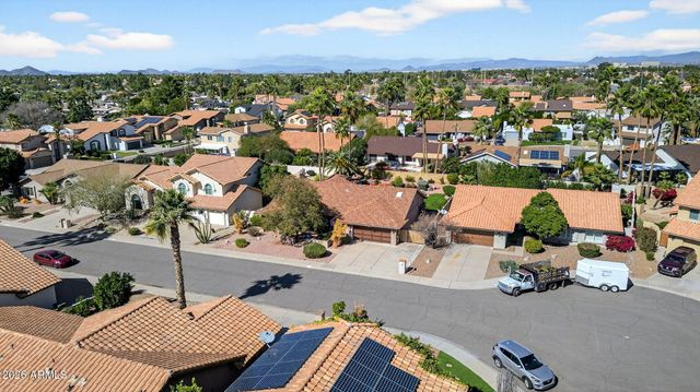 5516 E BECK Lane, Scottsdale, AZ 85254