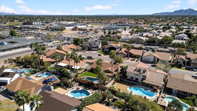 5516 E BECK Lane, Scottsdale, AZ 85254