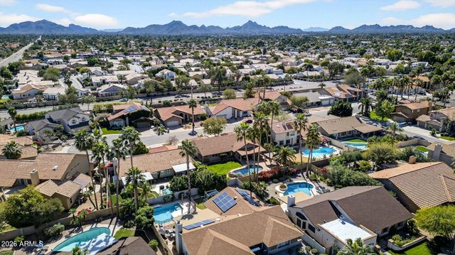 5516 E BECK Lane, Scottsdale, AZ 85254