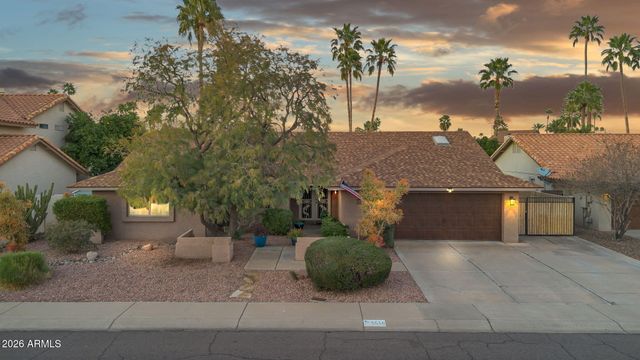 5516 E BECK Lane, Scottsdale, AZ 85254