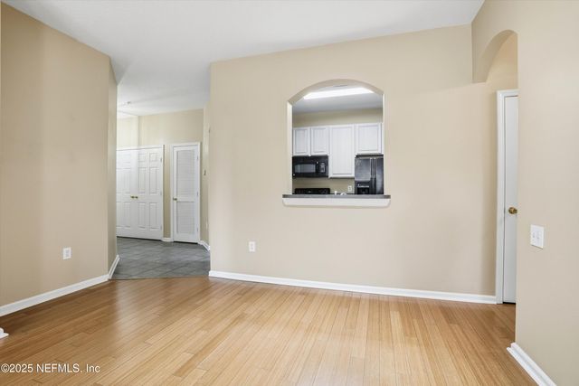 10550 BAYMEADOWS Road 130, Jacksonville, FL 32256