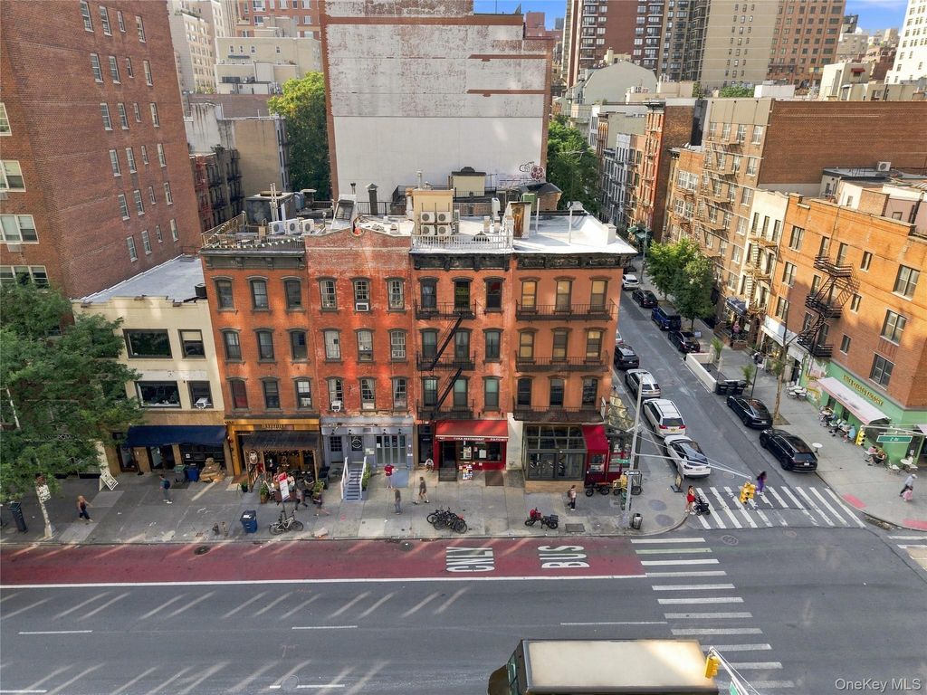 1557 2nd Avenue 1FL+Basement, New York (manhattan), NY 10028 — photo 2