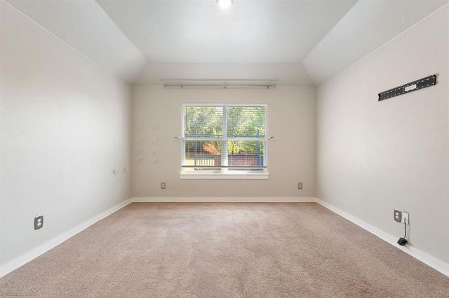 1430 Lakeview Drive, Edmond, OK 73034