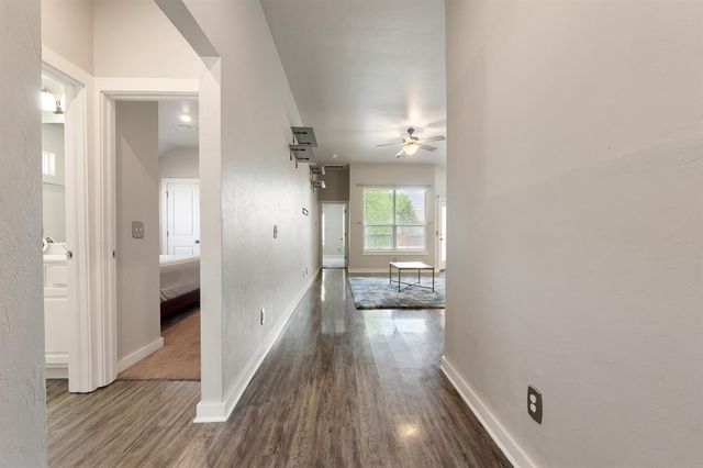 1430 Lakeview Drive, Edmond, OK 73034