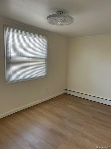 190-24 102nd Avenue First floor, Hollis, NY 11423