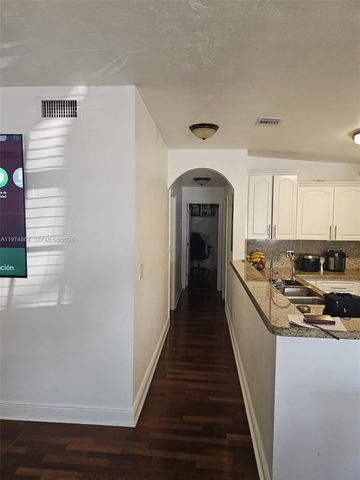 183 E 44th St, Hialeah, FL 33013