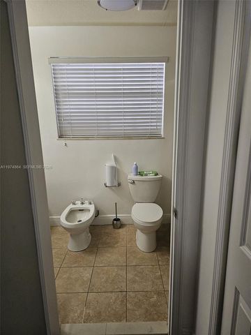 183 E 44th St, Hialeah, FL 33013