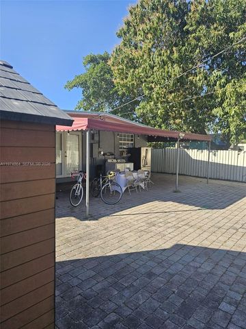 183 E 44th St, Hialeah, FL 33013