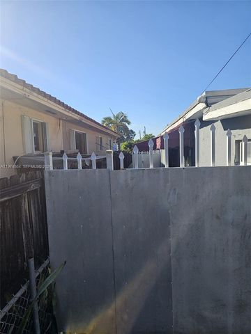 183 E 44th St, Hialeah, FL 33013