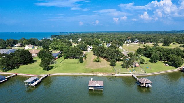 13024 Rudys Way, Streetman, TX 75859