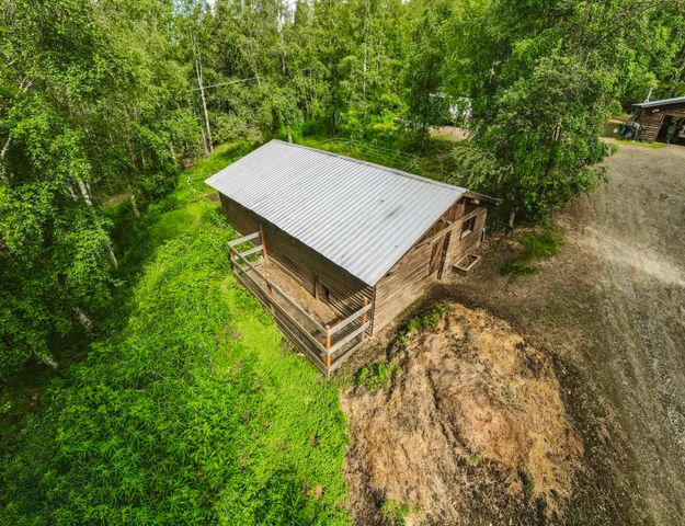 1050 GOLD MINE TRAIL, Fairbanks, AK 99712