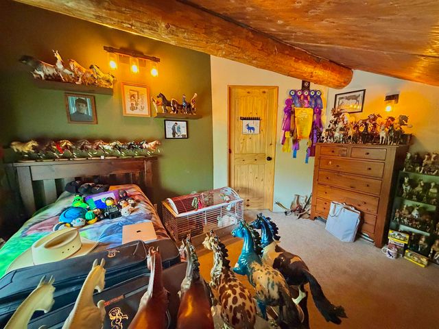 1050 GOLD MINE TRAIL, Fairbanks, AK 99712