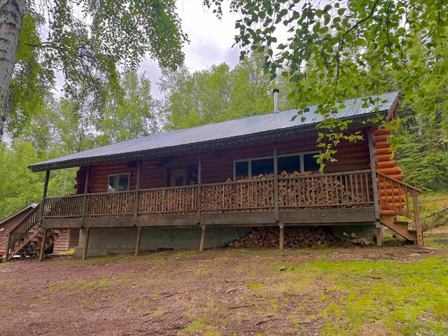 1050 GOLD MINE TRAIL, Fairbanks, AK 99712