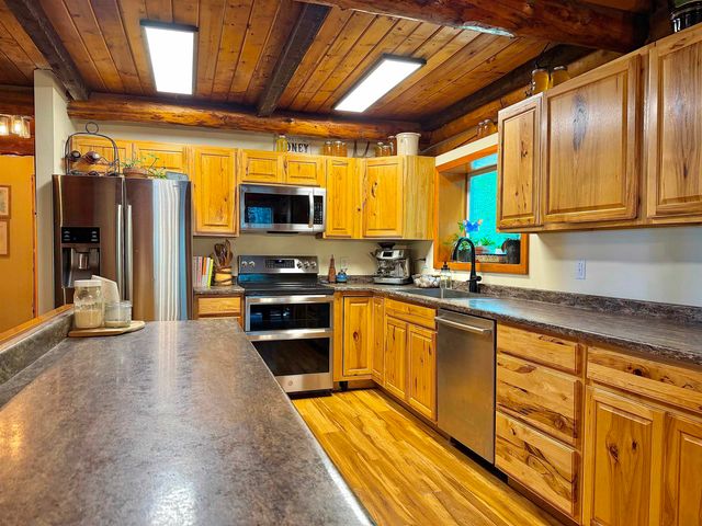 1050 GOLD MINE TRAIL, Fairbanks, AK 99712