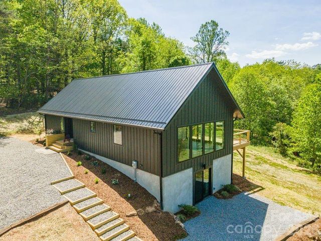 57 Mezzo Cove, Asheville, NC 28804