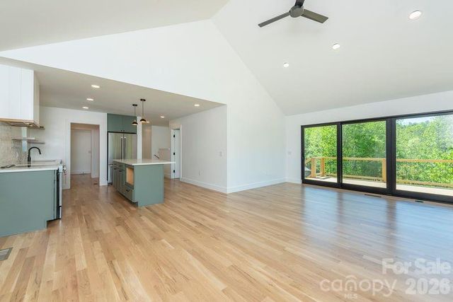 57 Mezzo Cove, Asheville, NC 28804