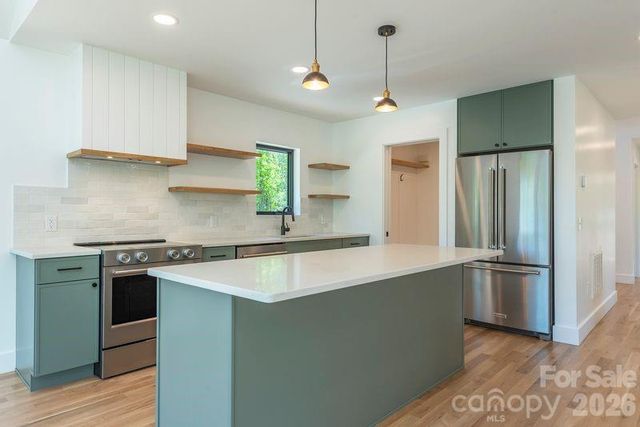 57 Mezzo Cove, Asheville, NC 28804