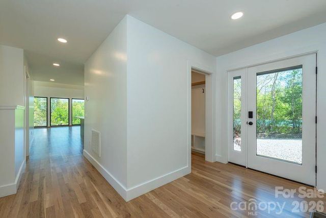 57 Mezzo Cove, Asheville, NC 28804