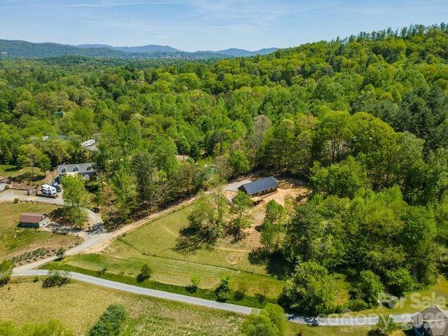 57 Mezzo Cove, Asheville, NC 28804
