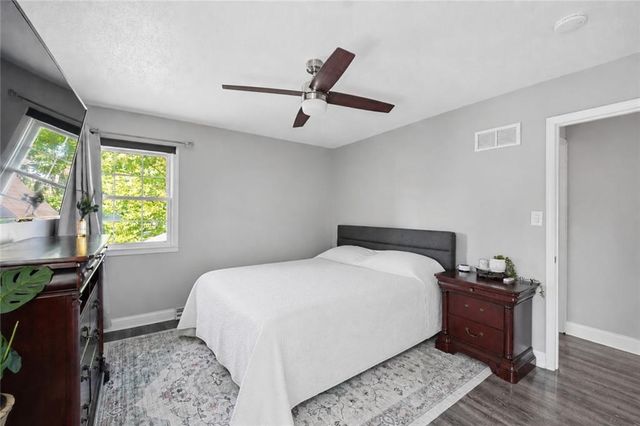 5107 N Highland Avenue, Kansas City, MO 64118