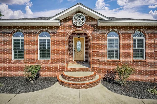 1945 Golden Mountain Rd, Sparta, TN 38583