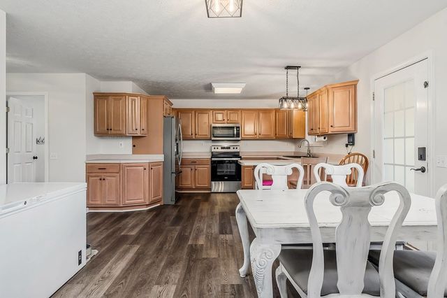 1945 Golden Mountain Rd, Sparta, TN 38583