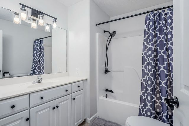 1945 Golden Mountain Rd, Sparta, TN 38583