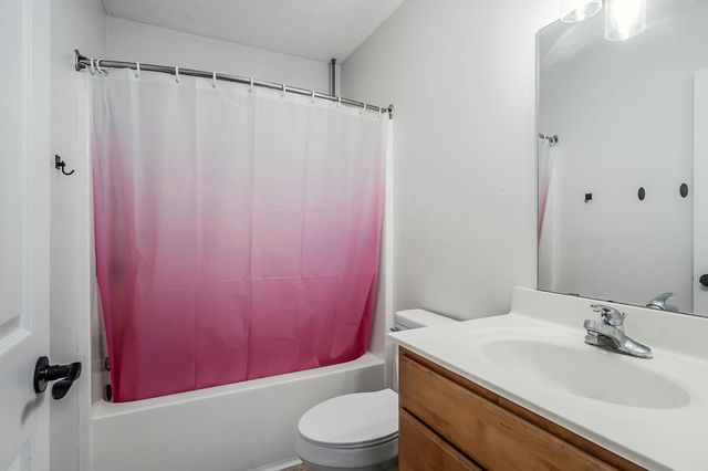 1945 Golden Mountain Rd, Sparta, TN 38583