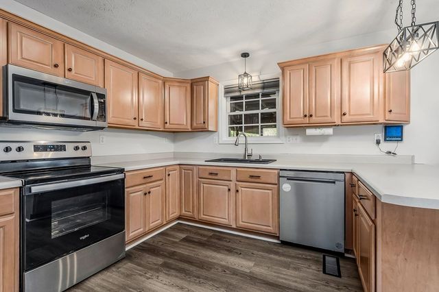 1945 Golden Mountain Rd, Sparta, TN 38583