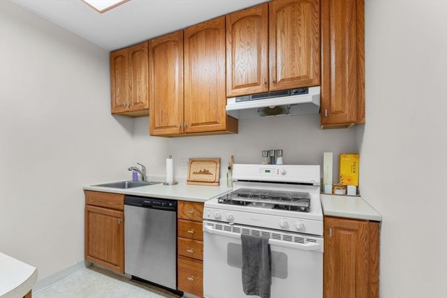 85 East India Row 25A, Boston, MA 02110