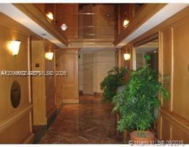 19707 Turnberry Way 4L, Aventura, FL 33180