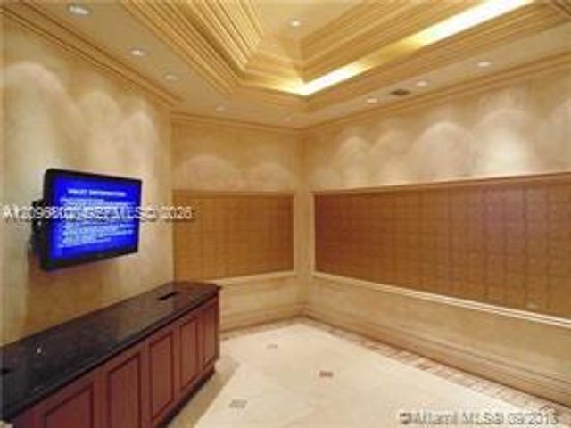19707 Turnberry Way 4L, Aventura, FL 33180
