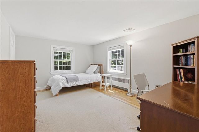 42 Birchtree Dr, Westwood, MA 02090