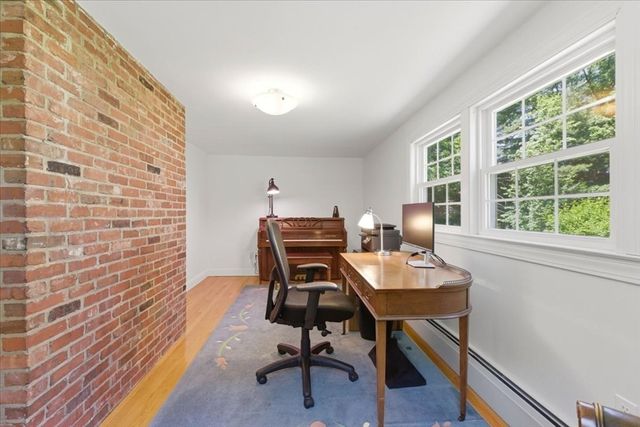 42 Birchtree Dr, Westwood, MA 02090