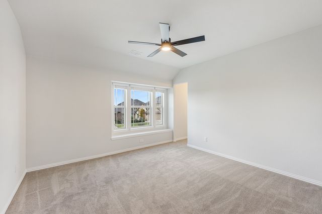 1028 Snowy Owl Drive, Alvarado, TX 76009