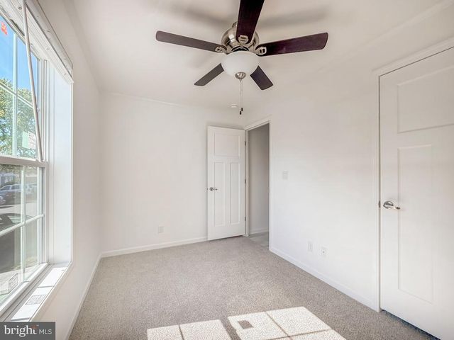 209 JOHNSON DR, Fairless Hills, PA 19030