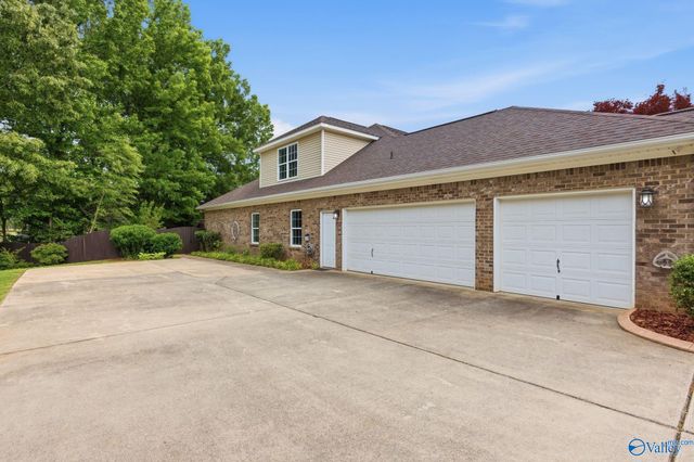 112 Mill Walk Court, Madison, AL 35758