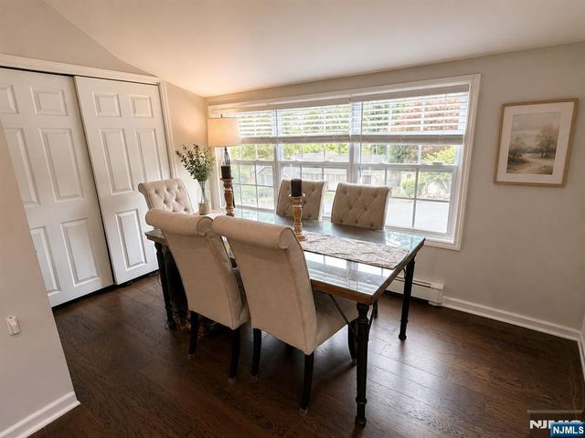 75 Lake Trail, Wayne, NJ 07470
