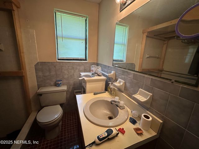 8657 PINE PARK Drive, Jacksonville, FL 32219
