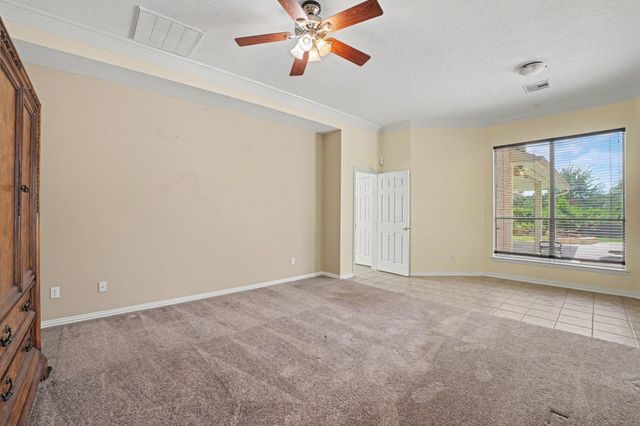 17303 Village Breeze Drive, Tomball, TX 77377