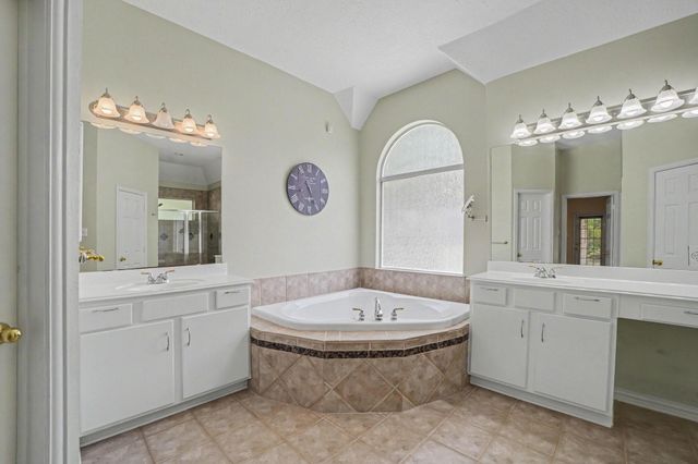 17303 Village Breeze Drive, Tomball, TX 77377