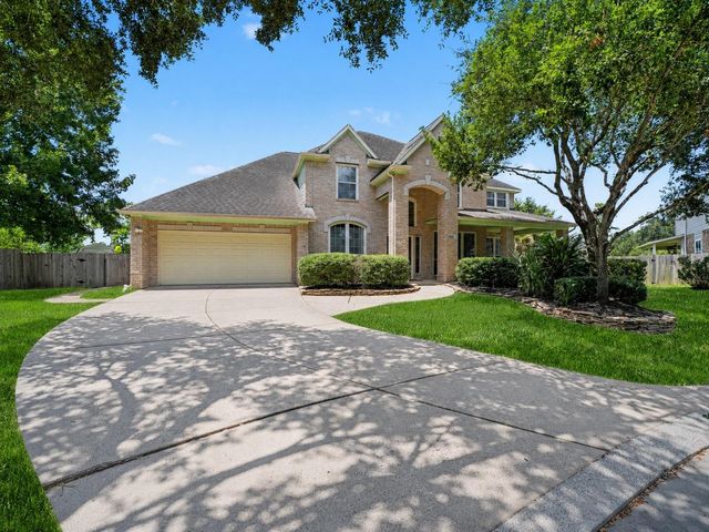 17303 Village Breeze Drive, Tomball, TX 77377