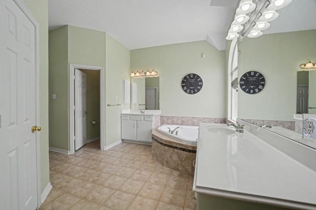 17303 Village Breeze Drive, Tomball, TX 77377