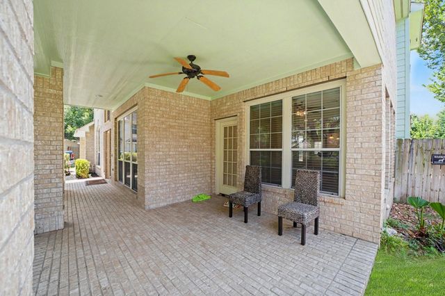 17303 Village Breeze Drive, Tomball, TX 77377
